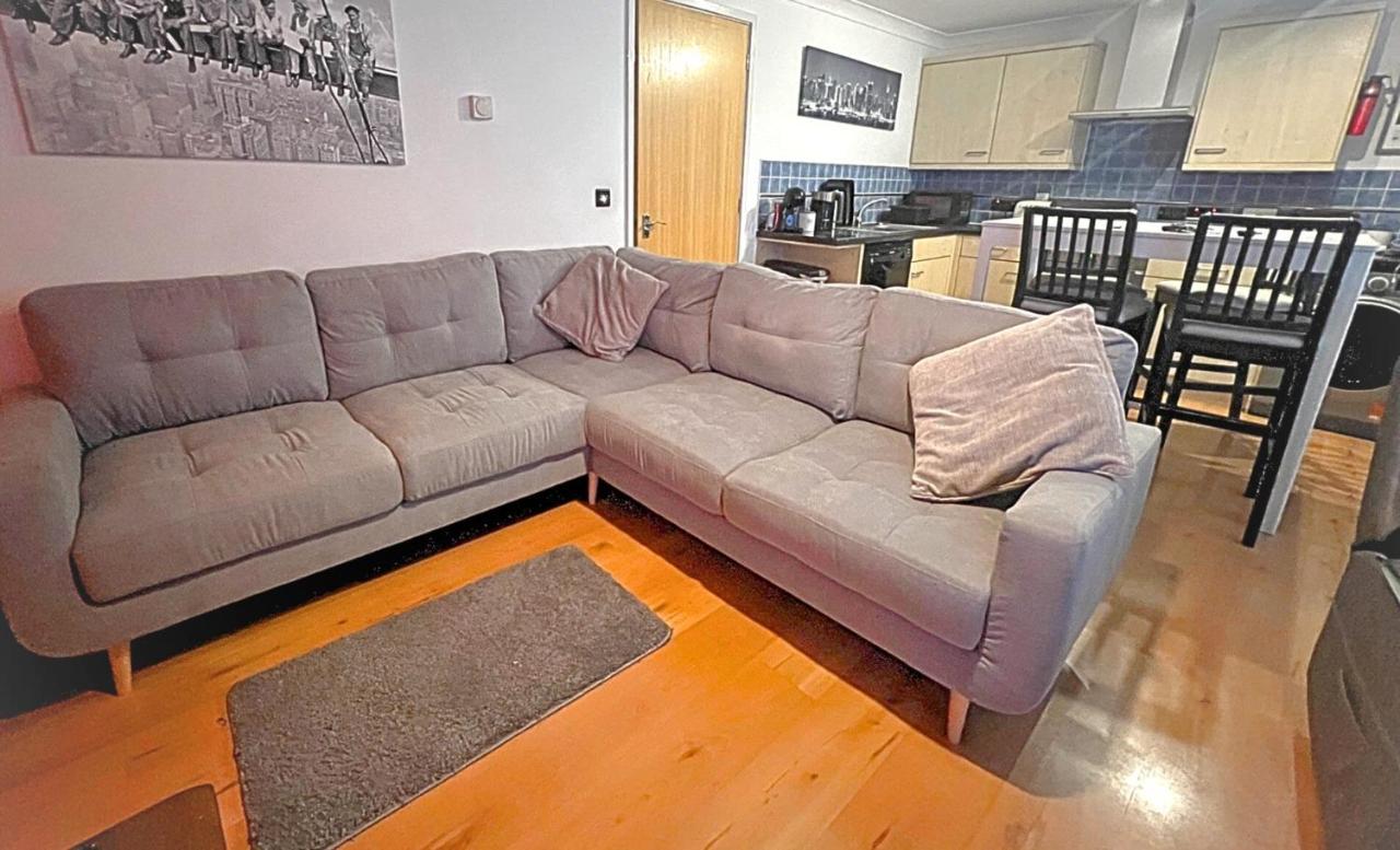 Stylish 2 Bedroom Apartment, Central Exeter, Parking On Site Exterior foto